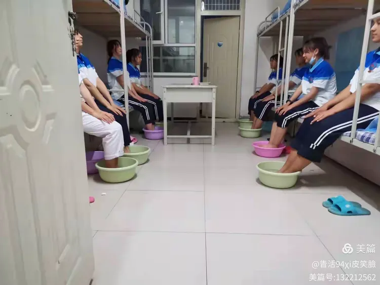 巴州卫校教官团队一日工作流程!